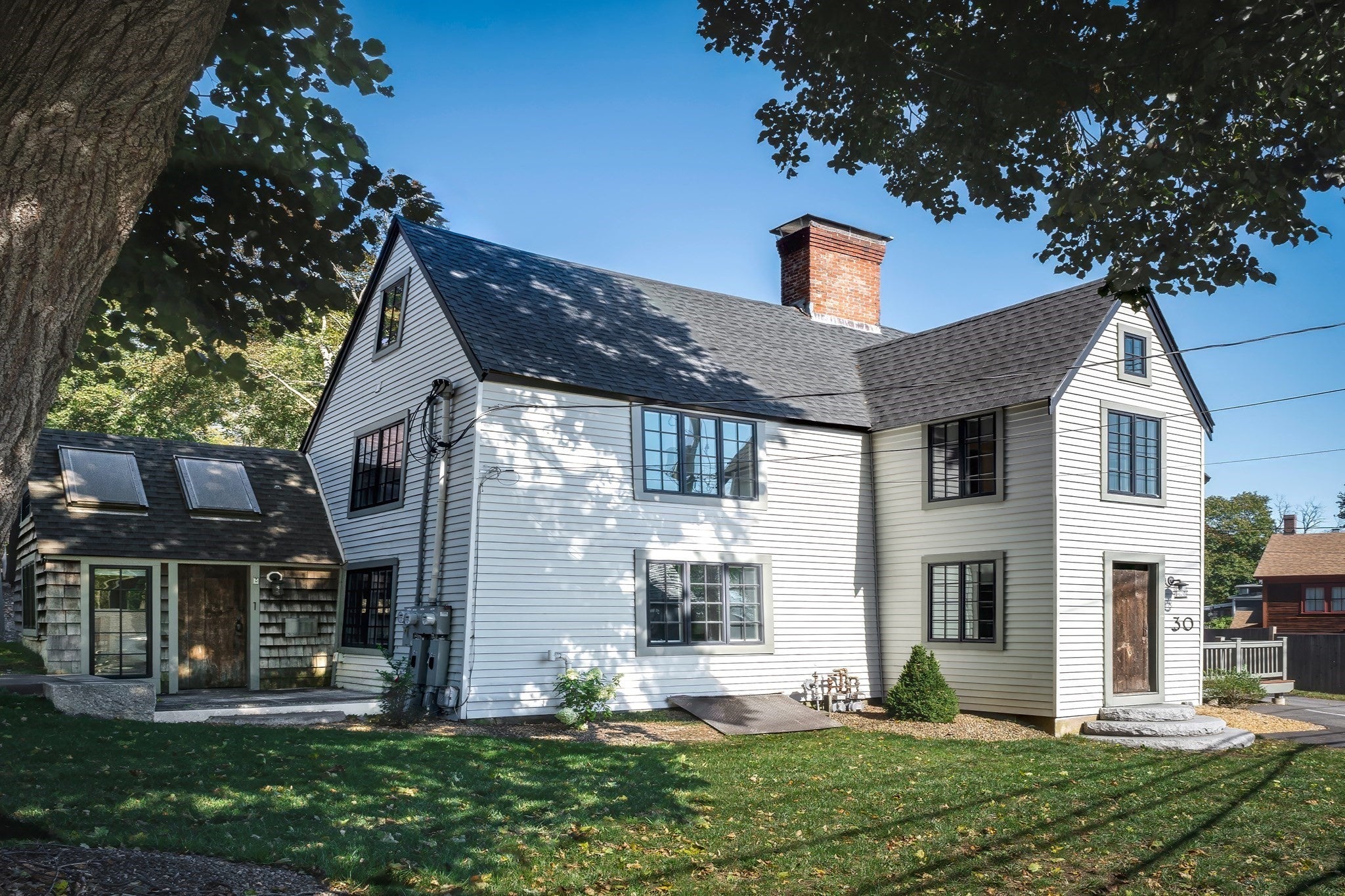 Photo of 30 East St, Ipswich, MA