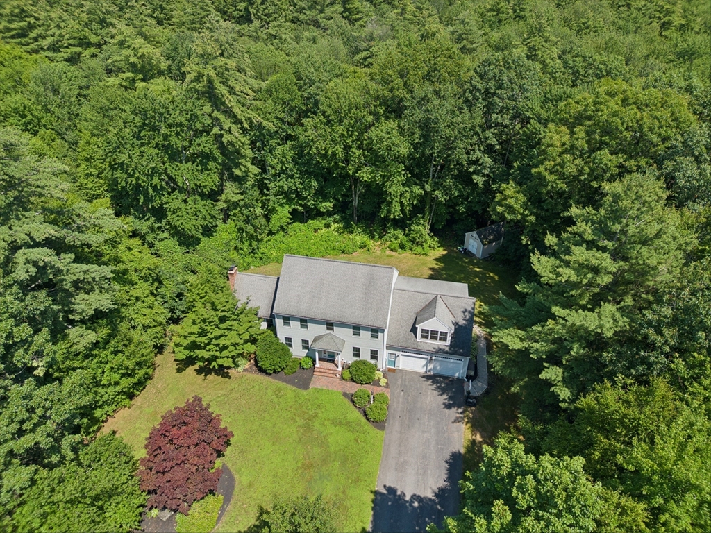 13 Country Club Rd