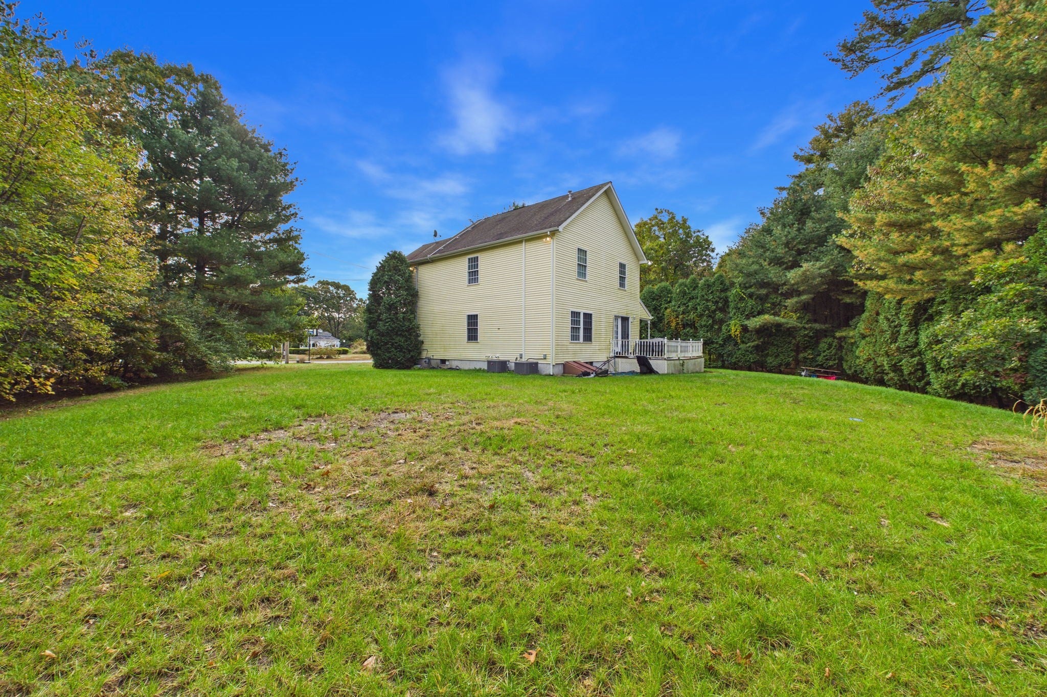 22 Freemens Cir, Freetown, MA Photo #27