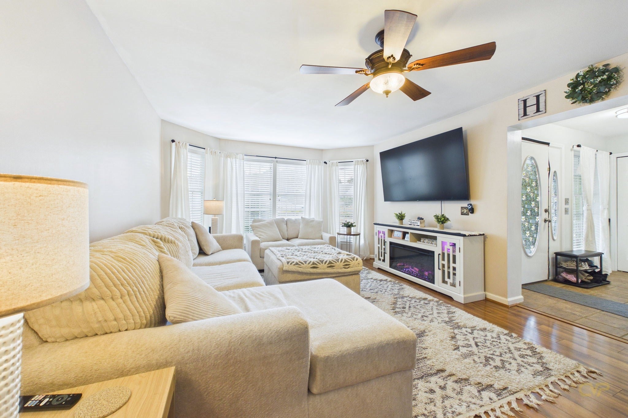 22 Freemens Cir, Freetown, MA Photo #8
