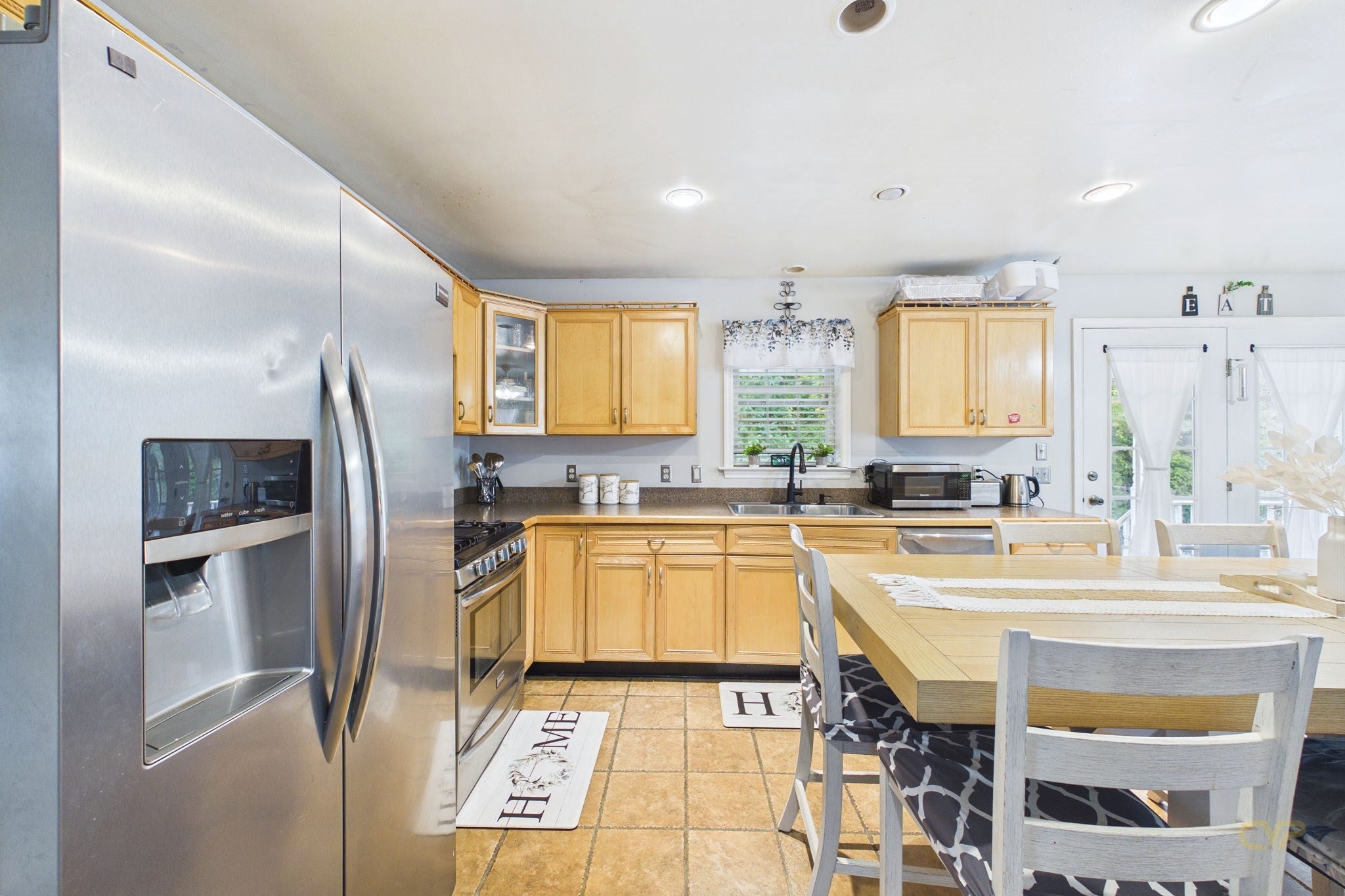 22 Freemens Cir, Freetown, MA Photo #19
