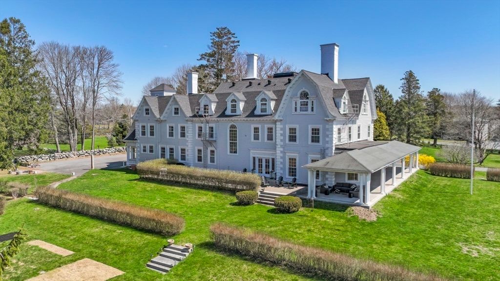 Photo of 824 Tucker Rd, Dartmouth, MA 02747 (MLS # 73477947)