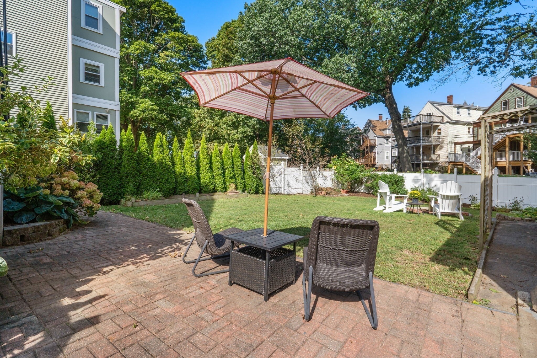 41 Burt St, Boston, MA Photo #17