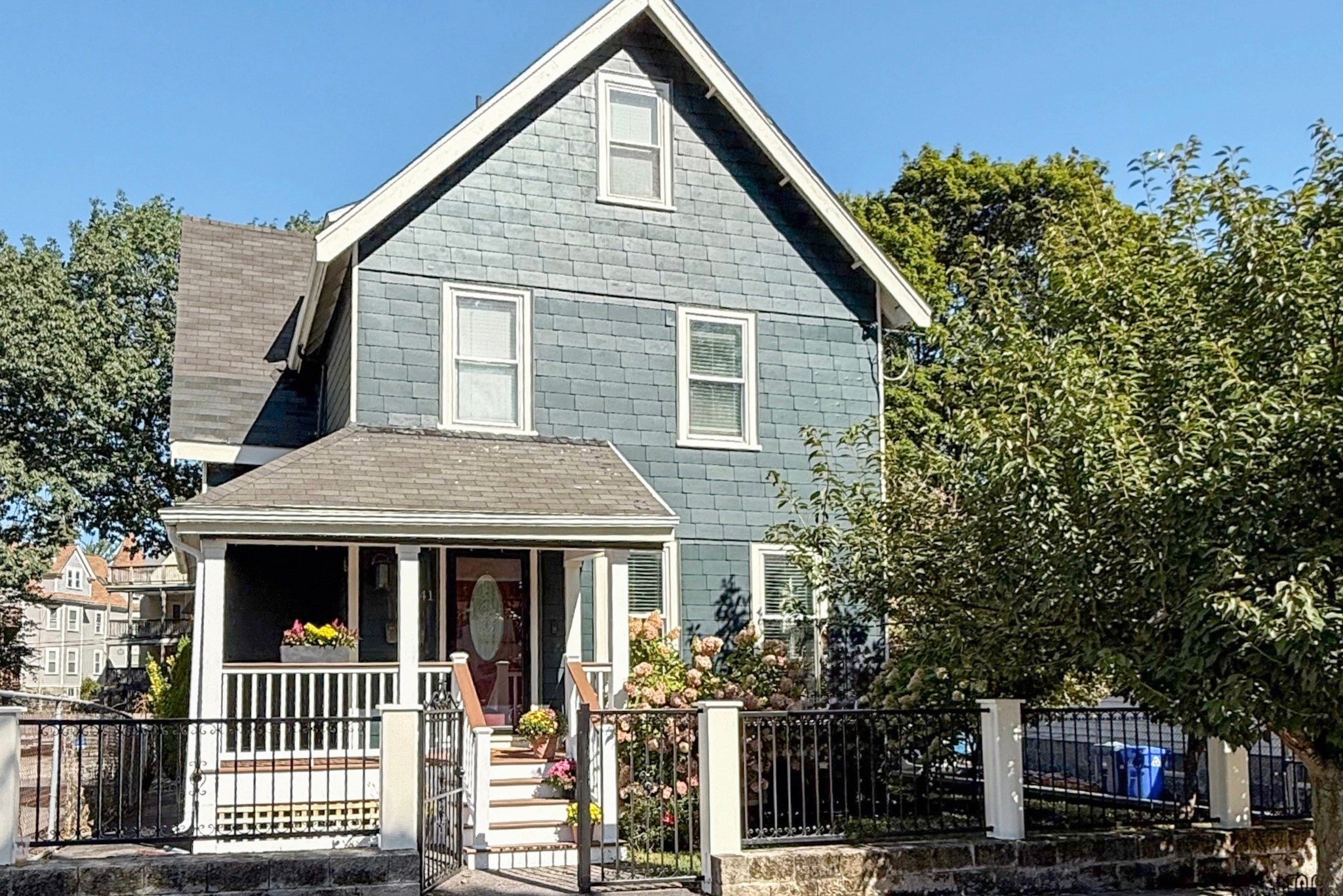 41 Burt St, Boston, MA Photo #1