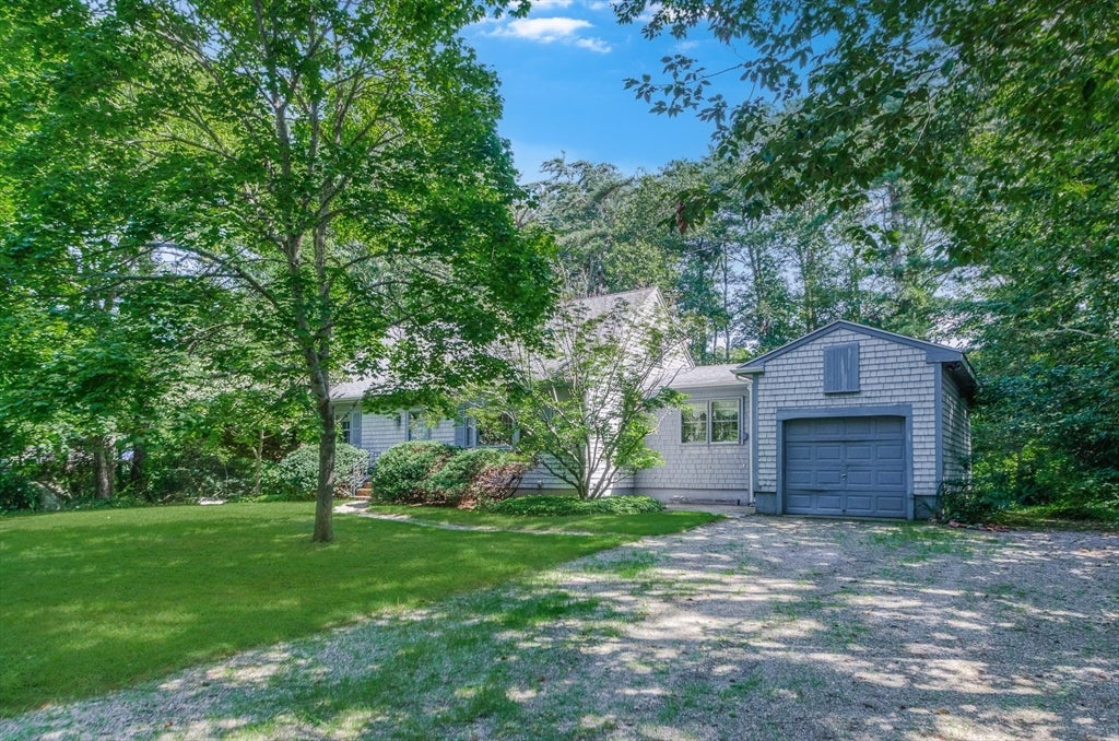 7 Tupola Ln, Mattapoisett, MA, 7 Tupola Ln, Mattapoisett, MA Photo #2