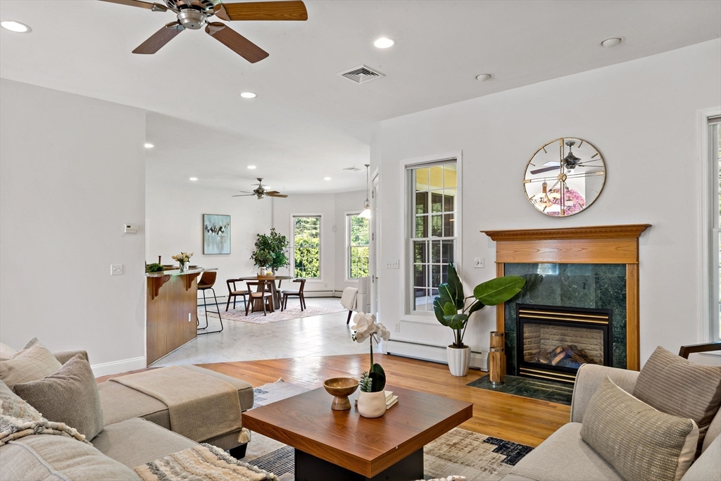 19 Azalea Dr