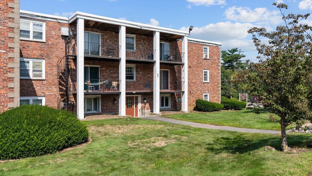 796 Willard St D9