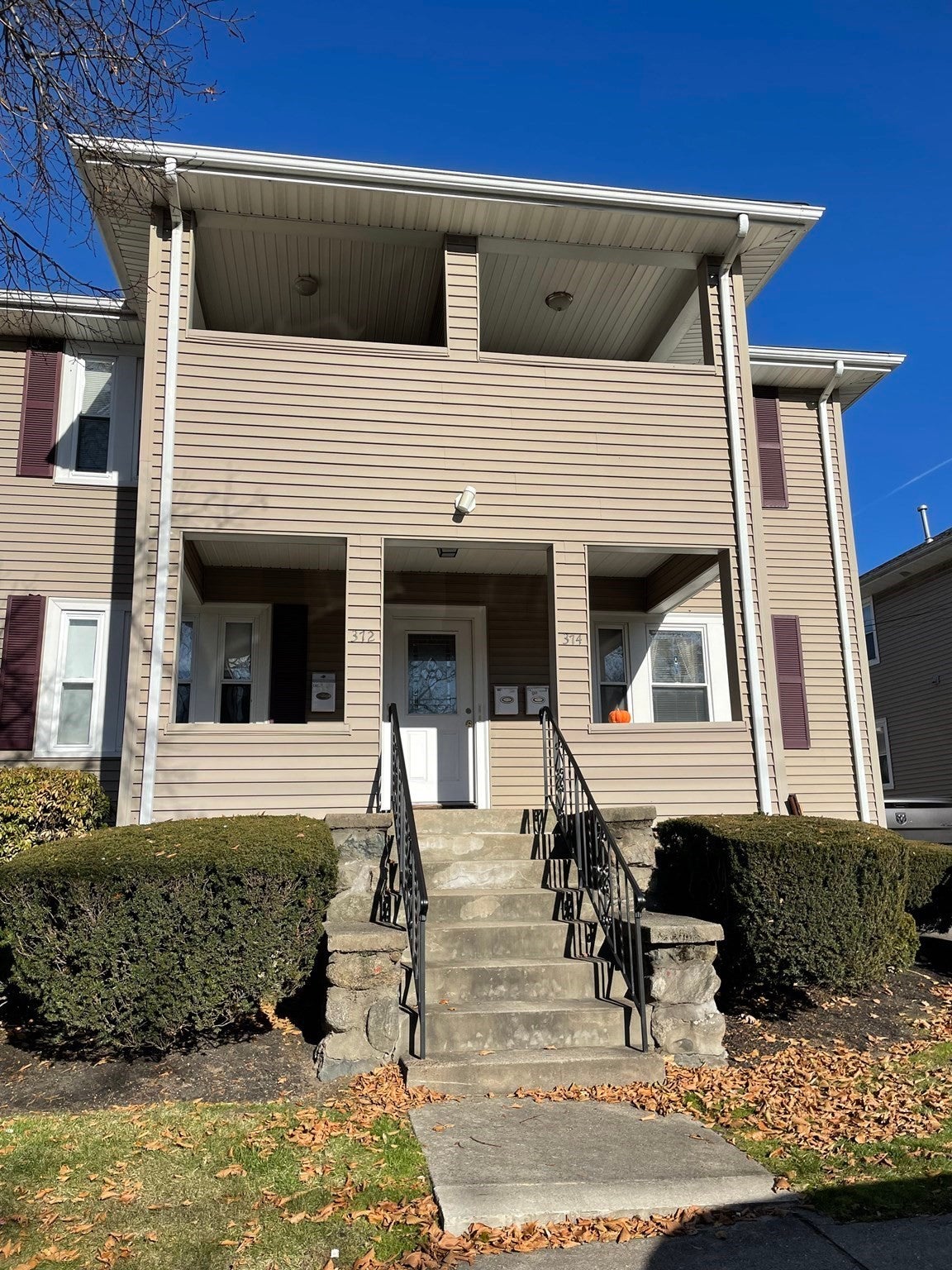374 Crecent Street #2, Waltham, MA, 374 Crecent Street #2, Waltham, MA Photo #1
