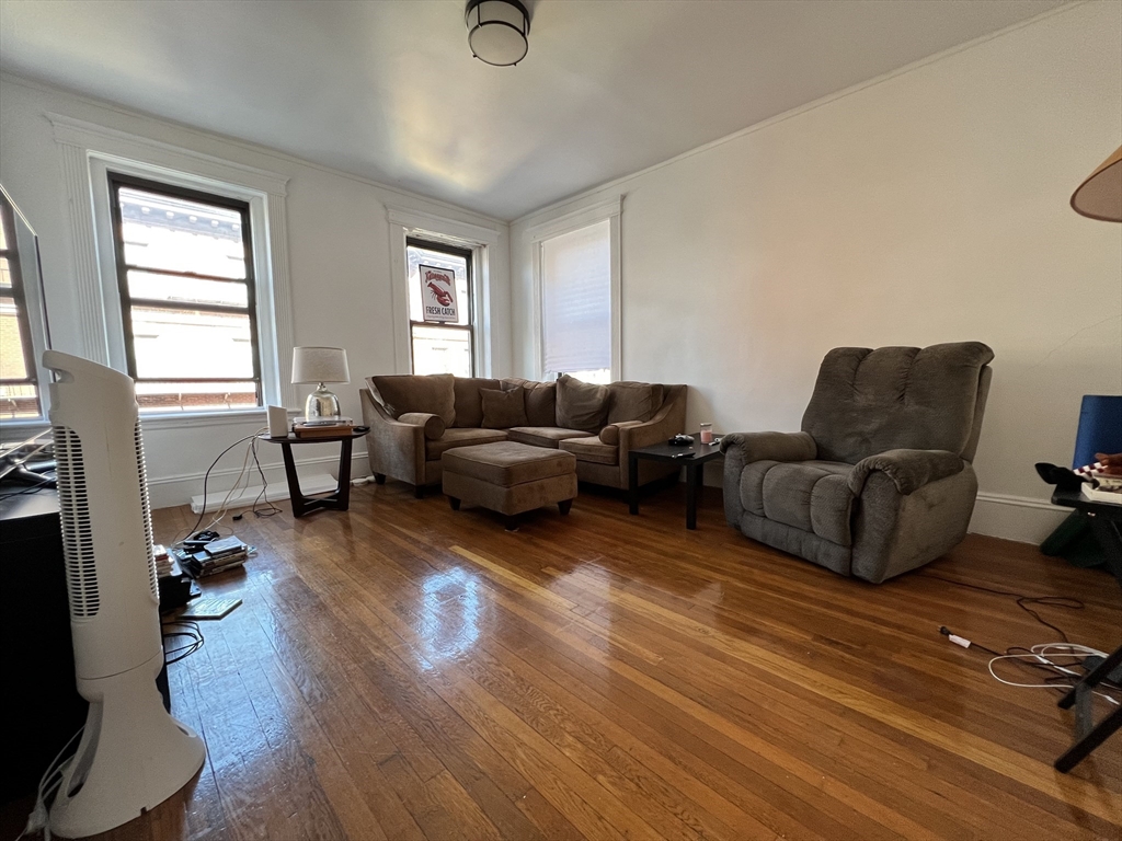 1254 Commonwealth Ave 11