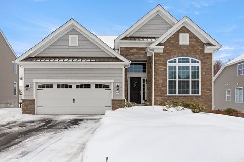 64 Pine Tree Dr 64 Methuen MA 01844