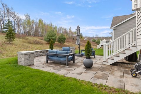 64 Pine Tree Dr 64 Methuen MA 01844