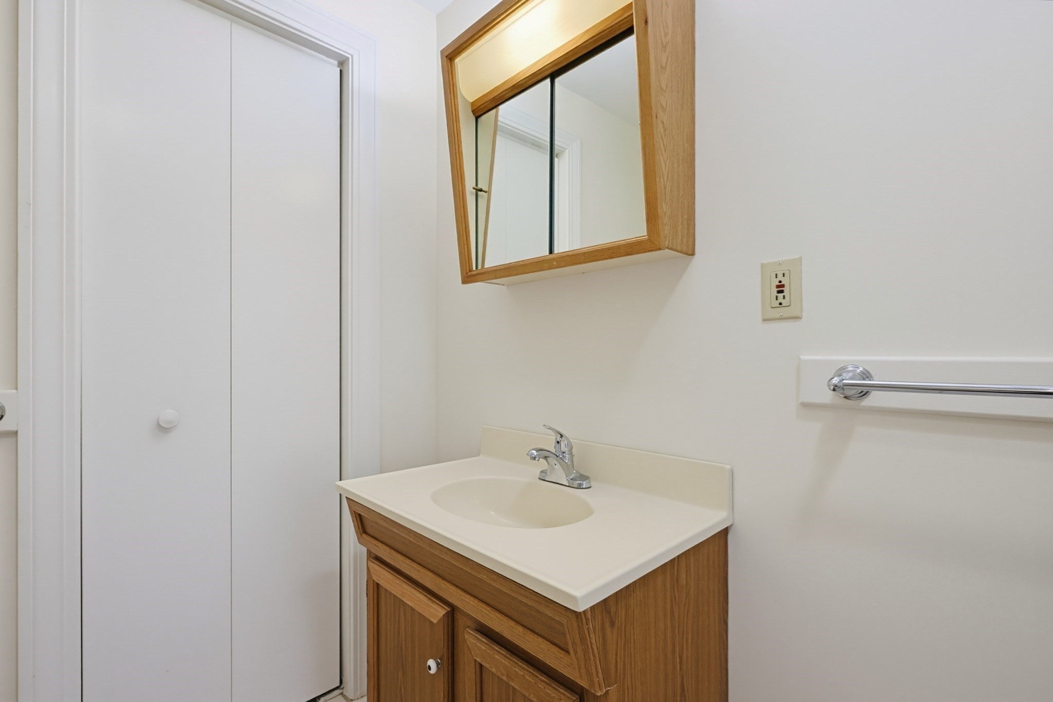 71 Parker Ave, Newton, MA Photo #31