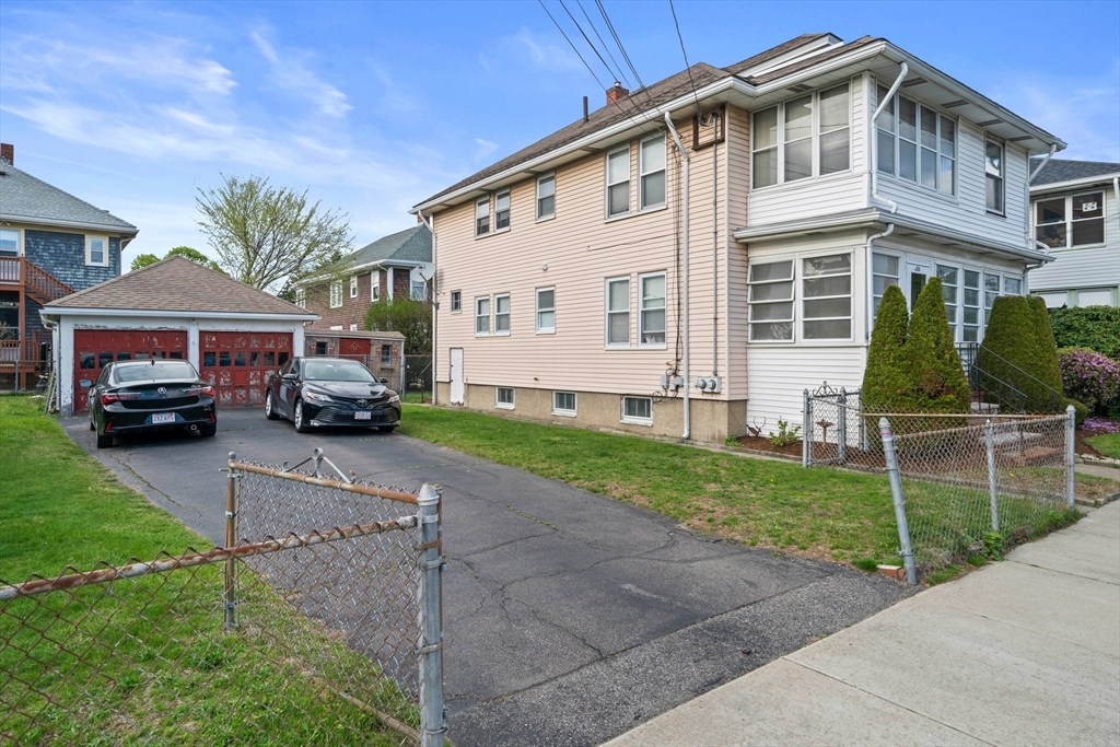 252-256 Billings Street