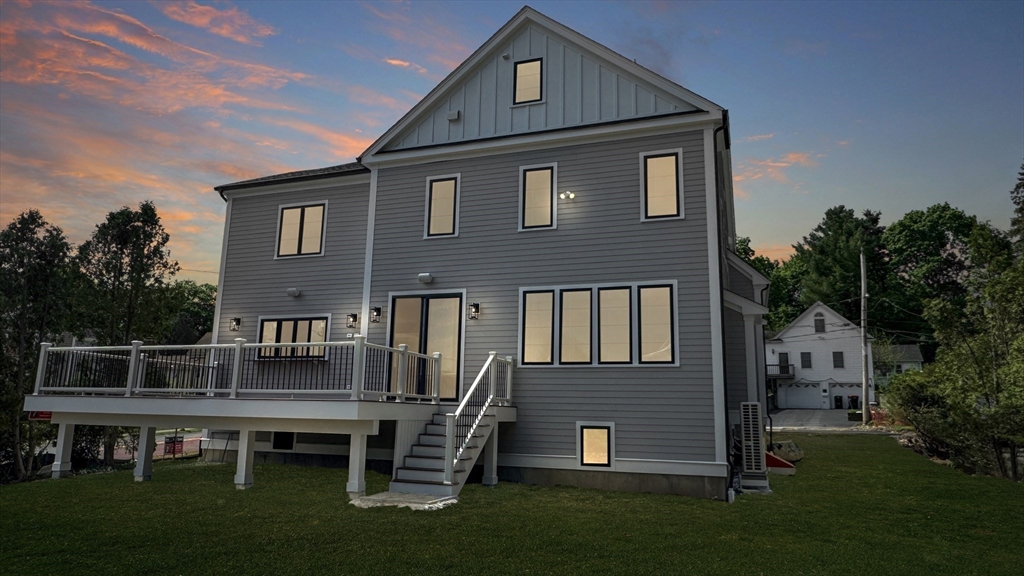 7 Avery Street