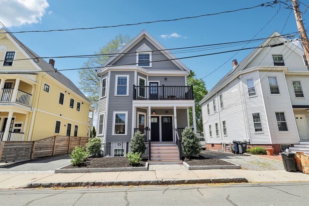 12-14 Norumbega St 12