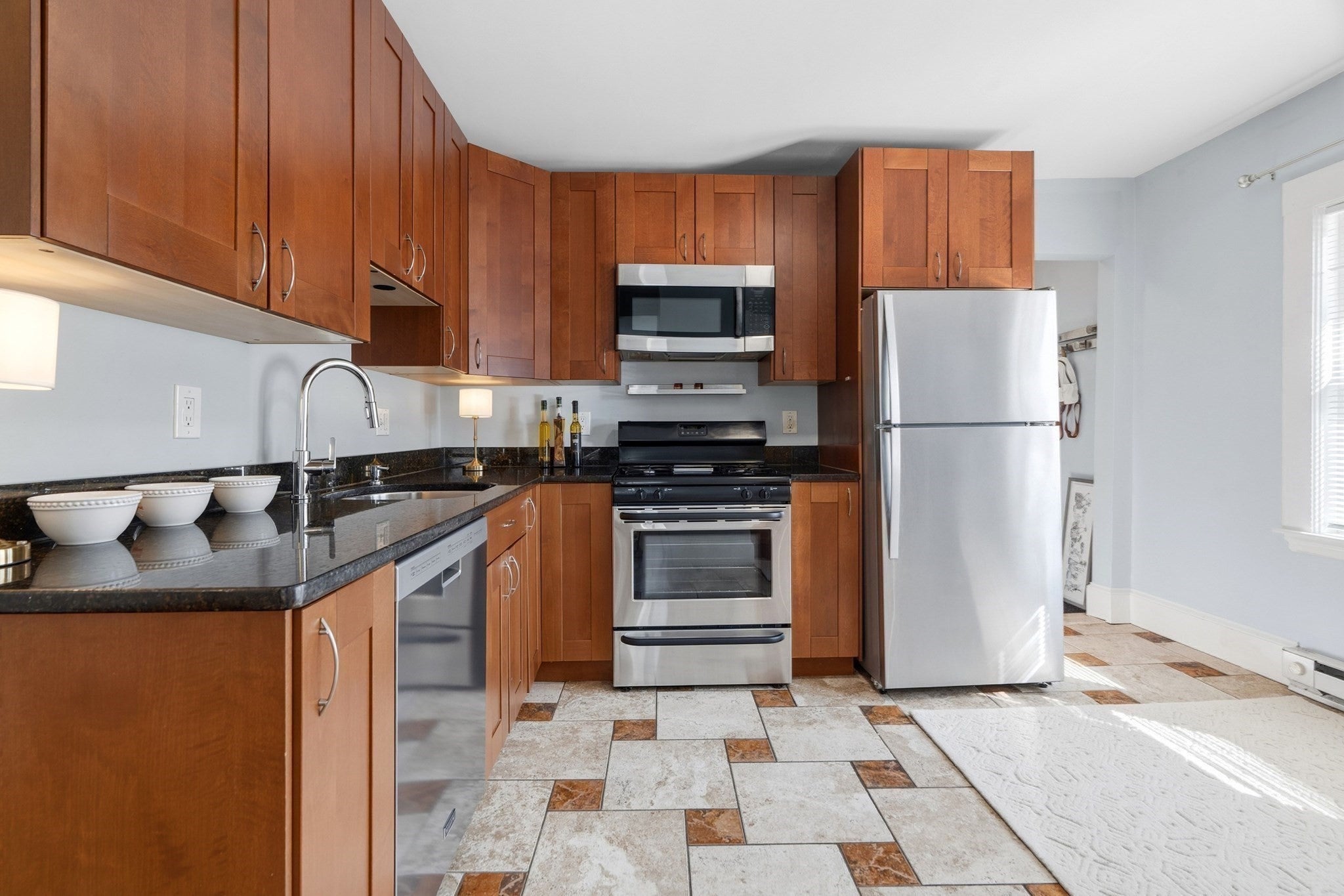 73 Highland St #4, Waltham, MA, 73 Highland St #4, Waltham, MA Photo #8