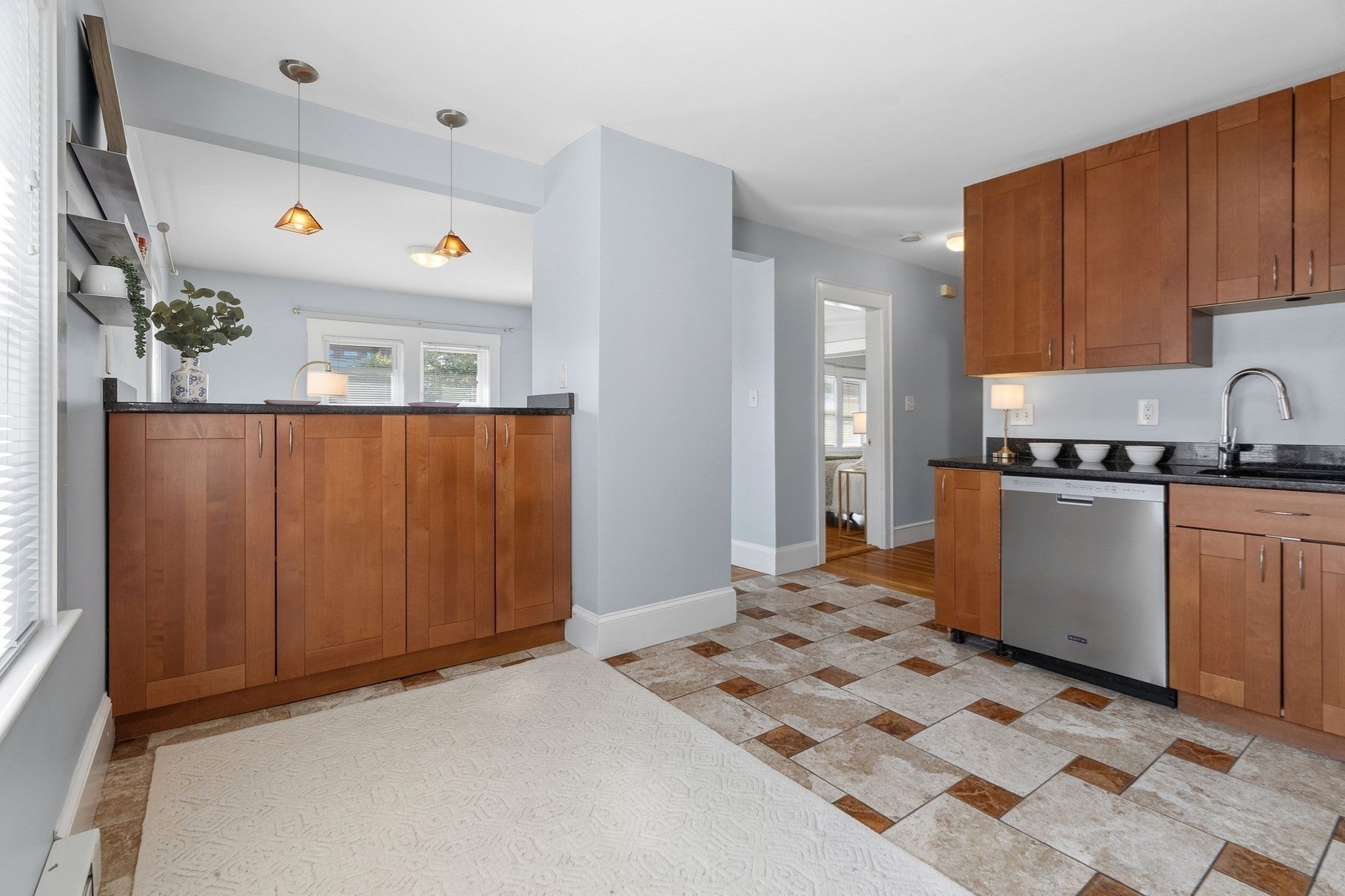 73 Highland St #4, Waltham, MA, 73 Highland St #4, Waltham, MA Photo #7