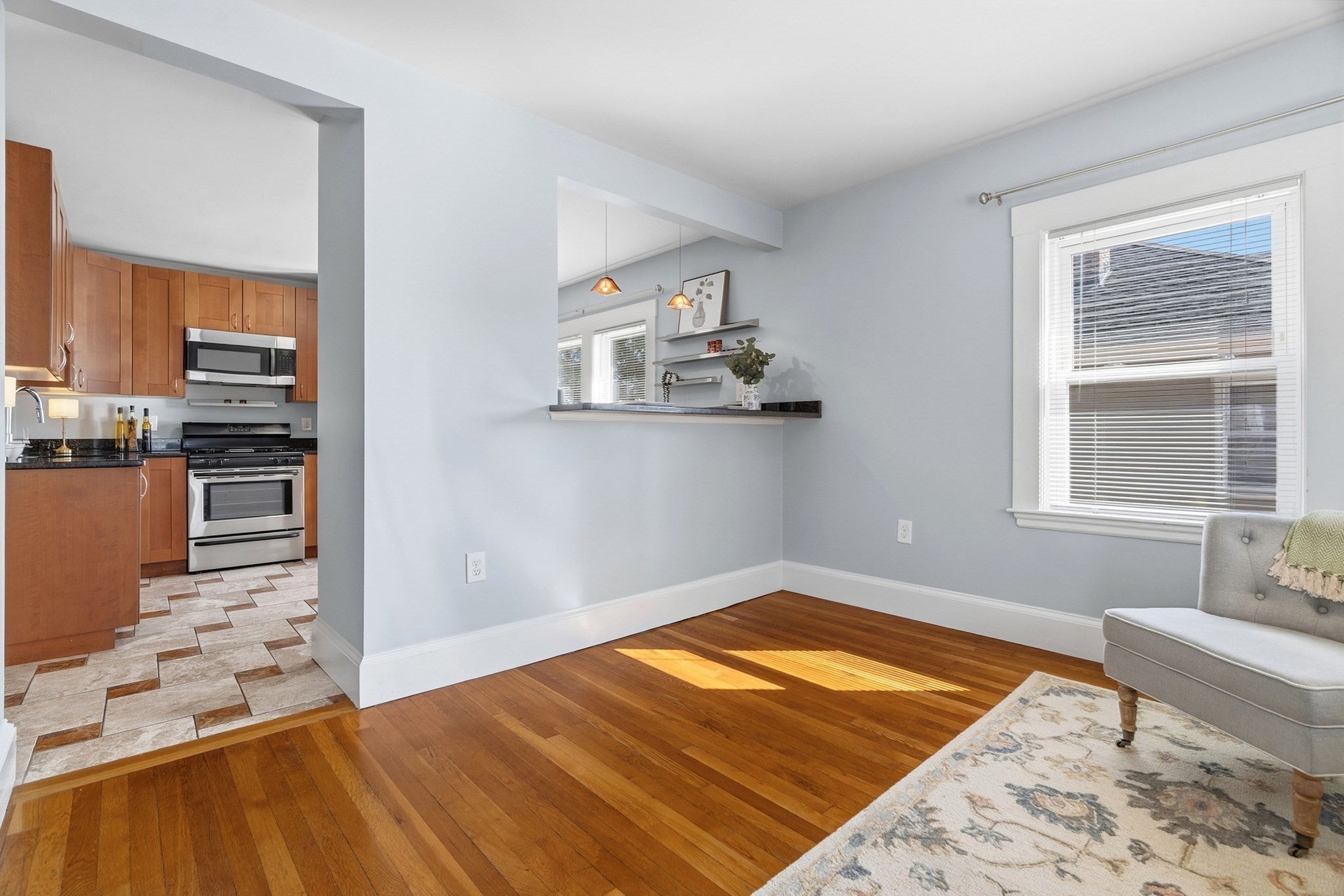 73 Highland St 4