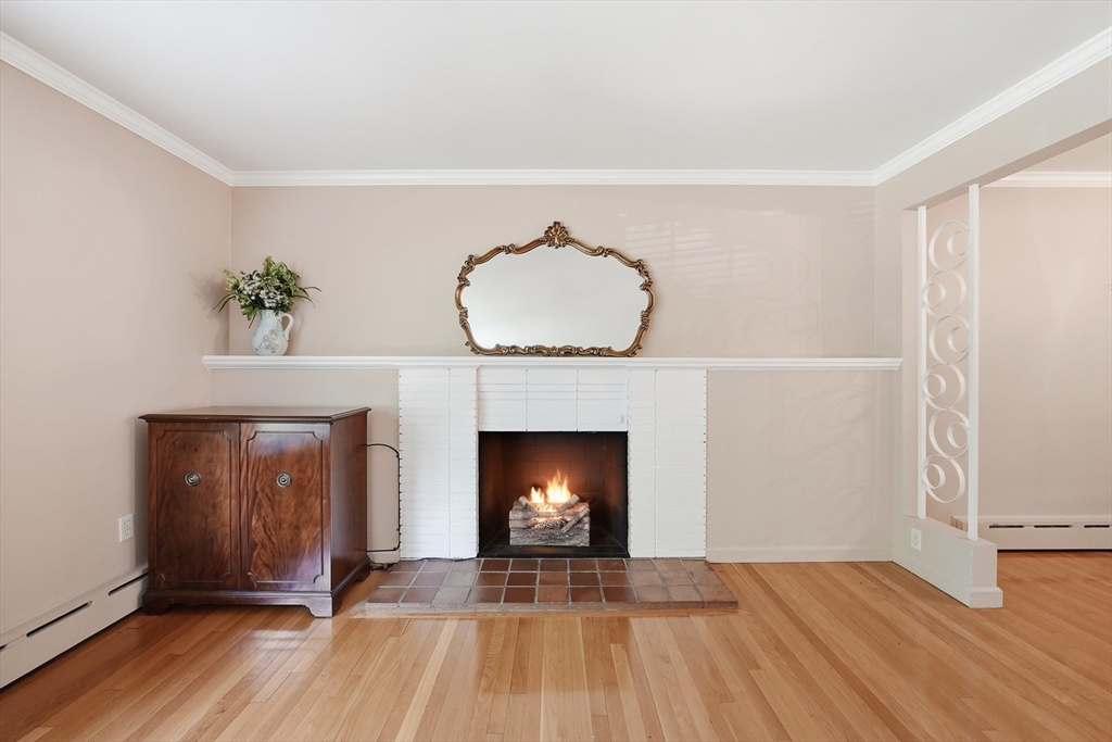 22 Maxdale Rd