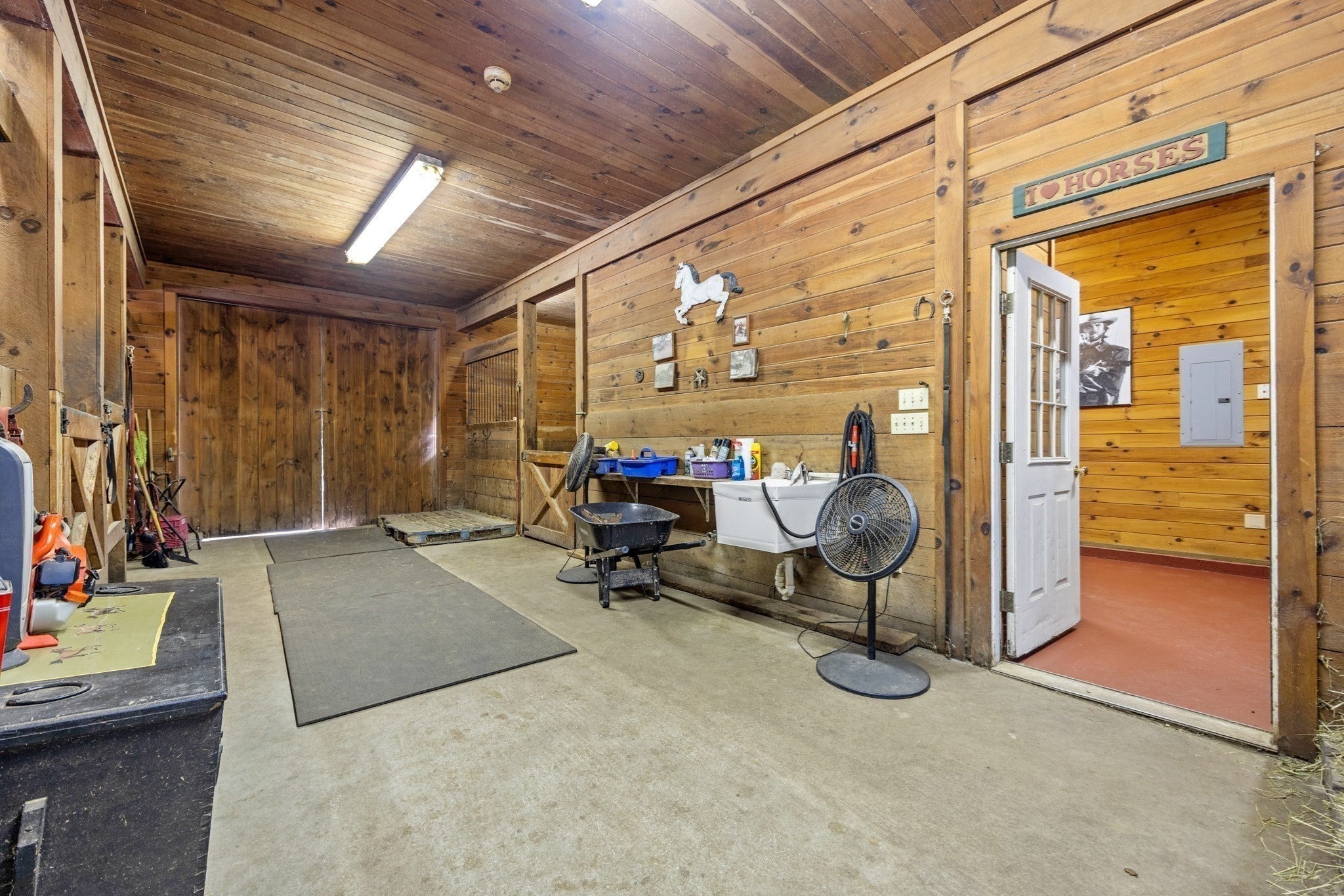 50 Ivy Cir, Bridgewater, MA Photo #27