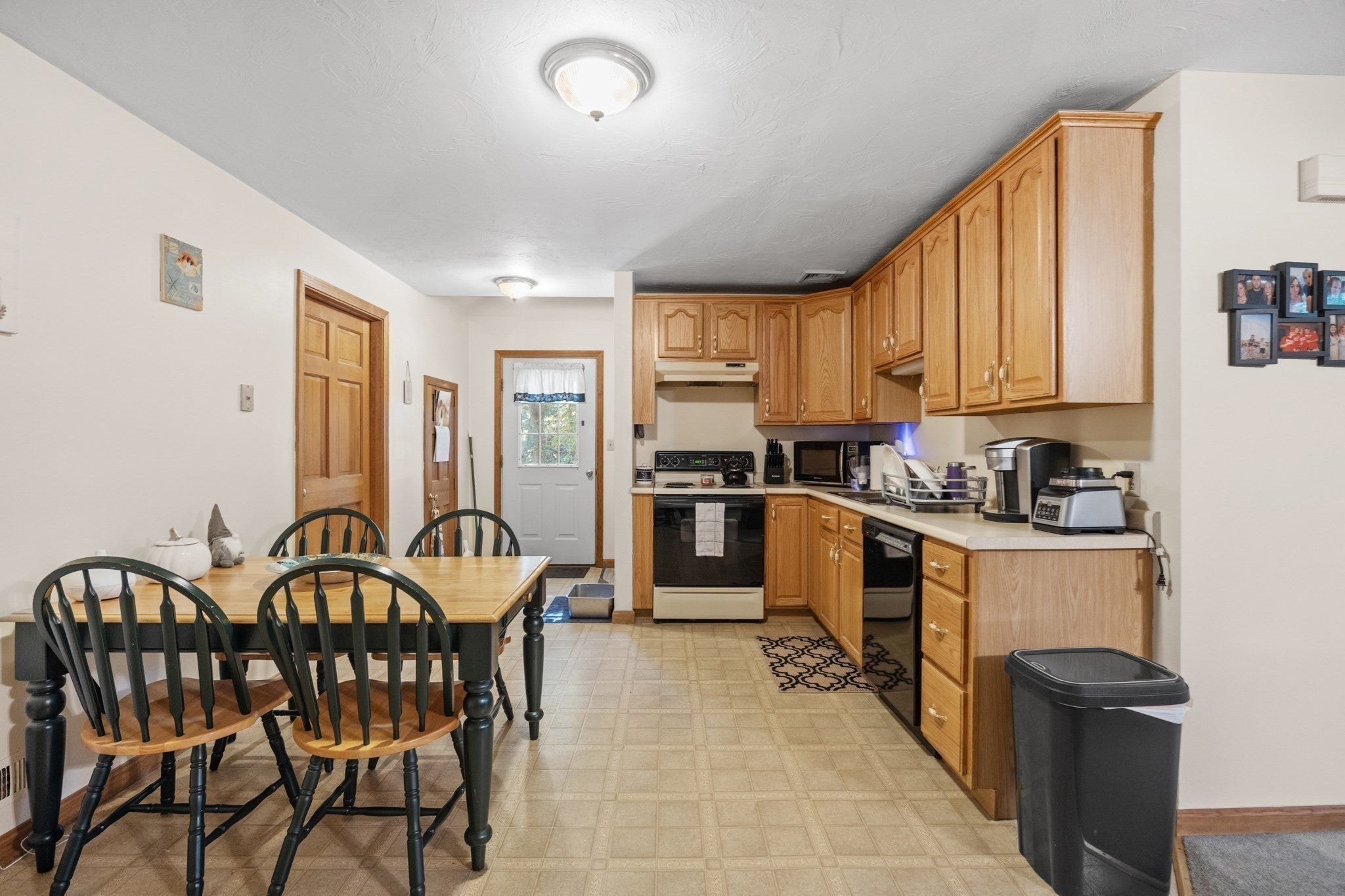 50 Ivy Cir, Bridgewater, MA Photo #29
