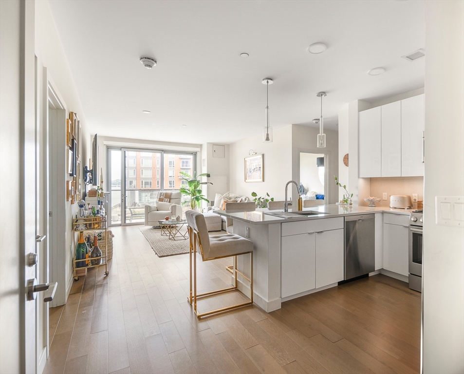 45 Lewis St 214