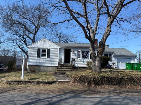 Photo of 21 Spaulding St, Quincy, MA 02169 (MLS # 73545831)