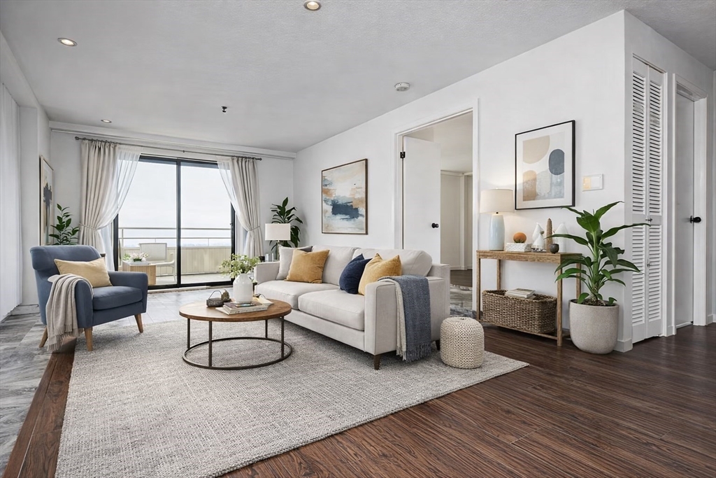 Click for 382 Ocean Ave #1109, Revere, MA slideshow