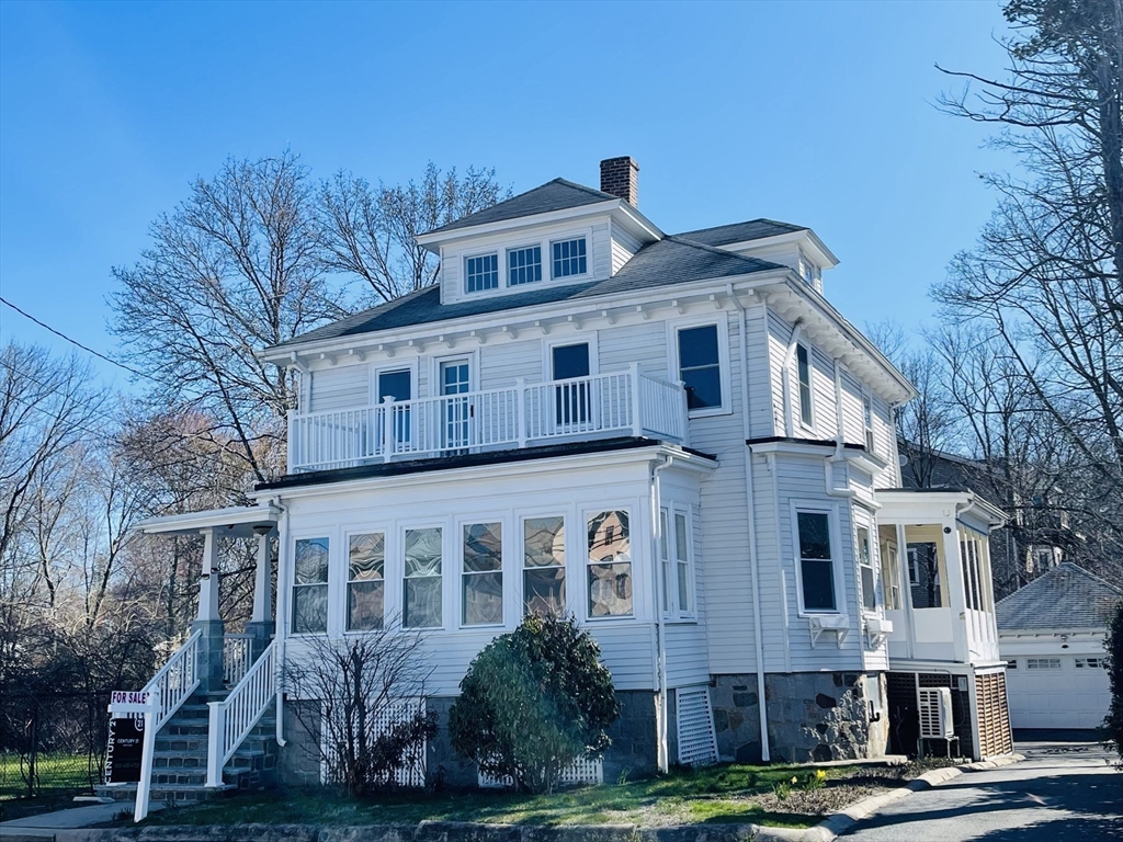 76 Belmont Ave