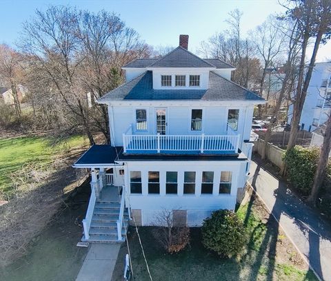 76 Belmont Ave Brockton MA 02301