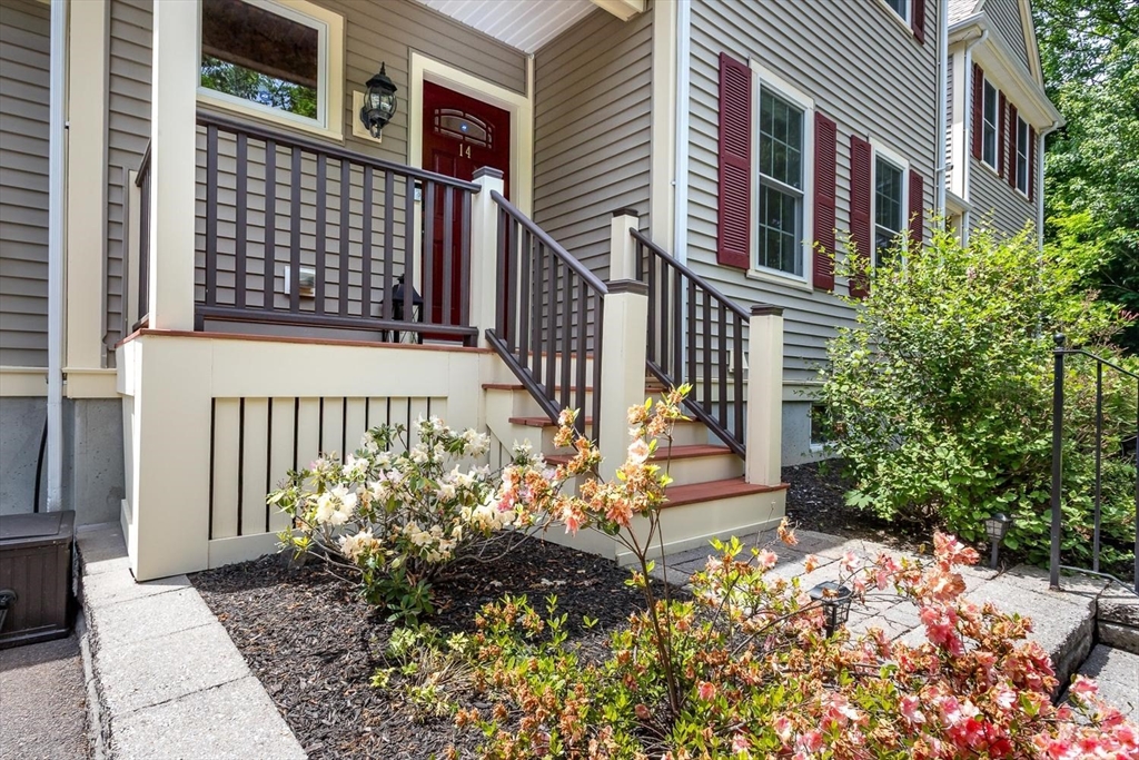 14 Endicott Place 14
