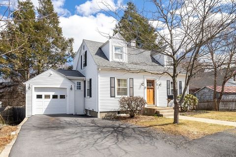 4 Winston Rd Worcester MA 01606