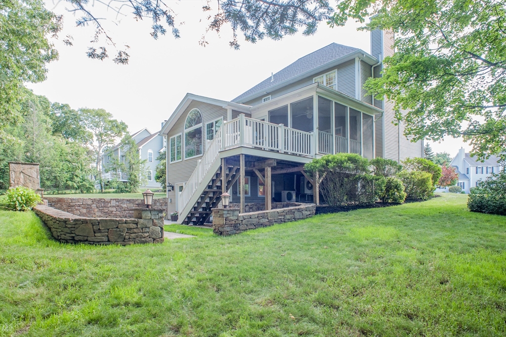 18 Boundary Stone Rd