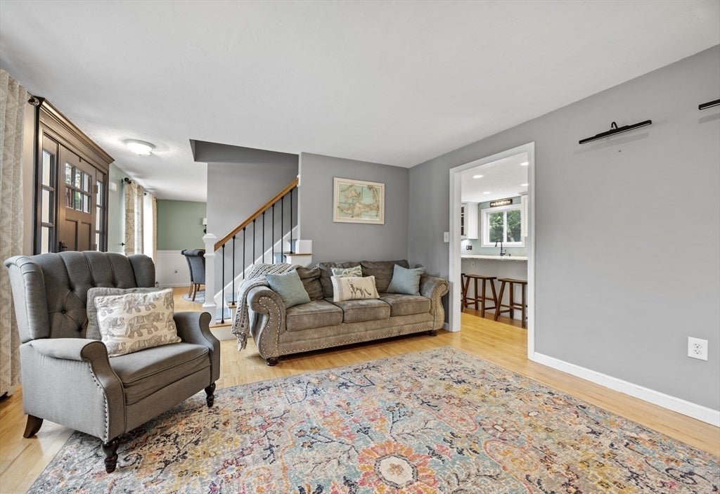2 Bettys Neck Rd, Lakeville, MA, 2 Bettys Neck Rd, Lakeville, MA Photo #9