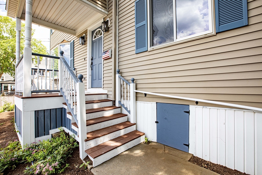 39 Lawley Street