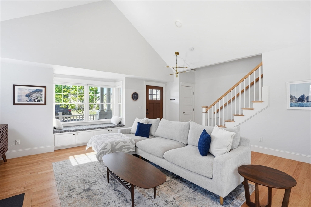 22 Sandy Hill Cir 22