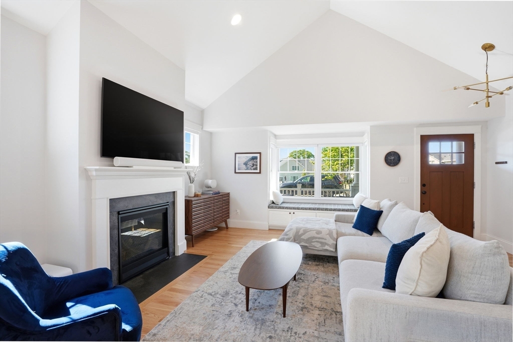 22 Sandy Hill Cir 22