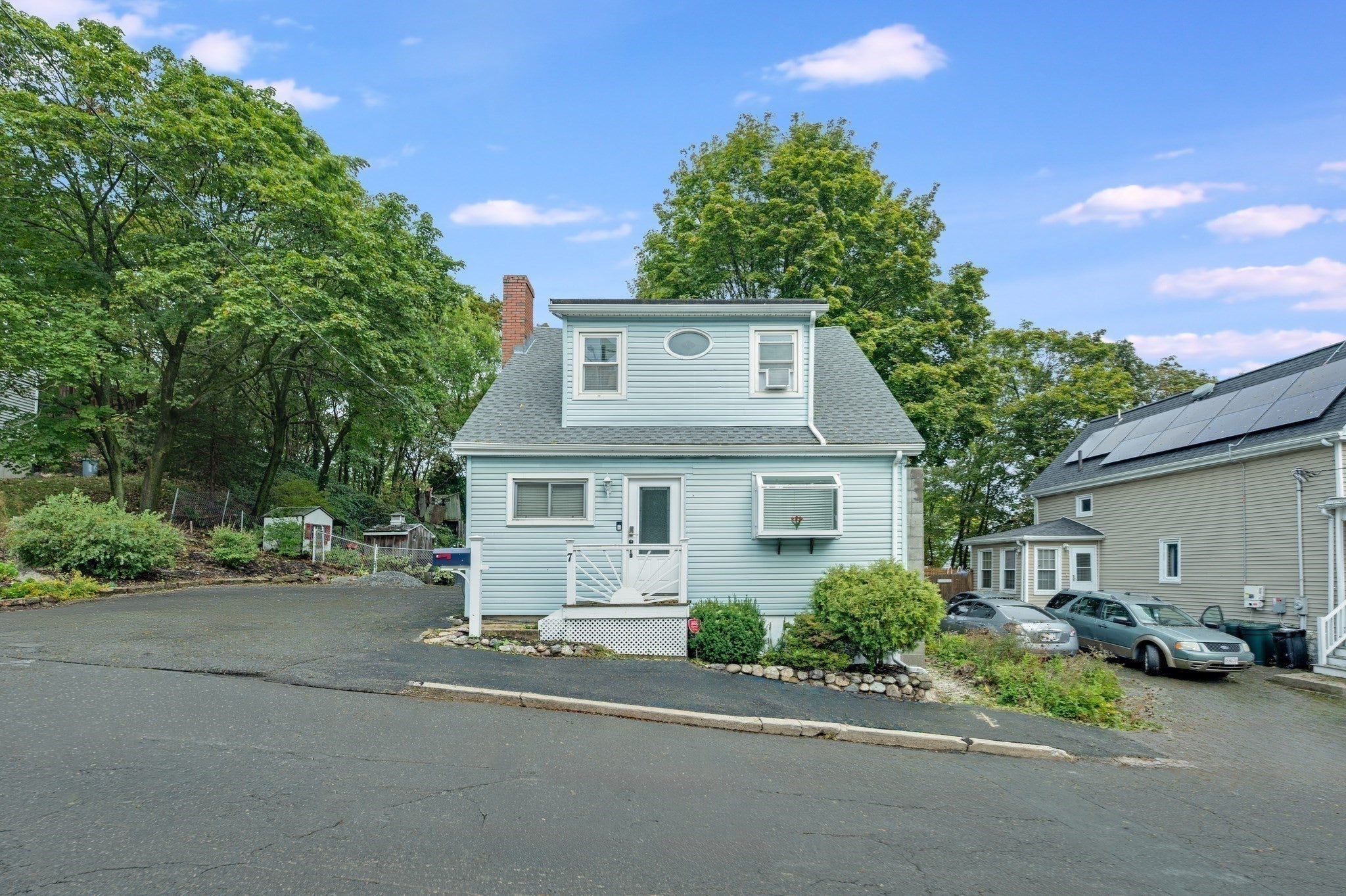 7 Lawndale Ave