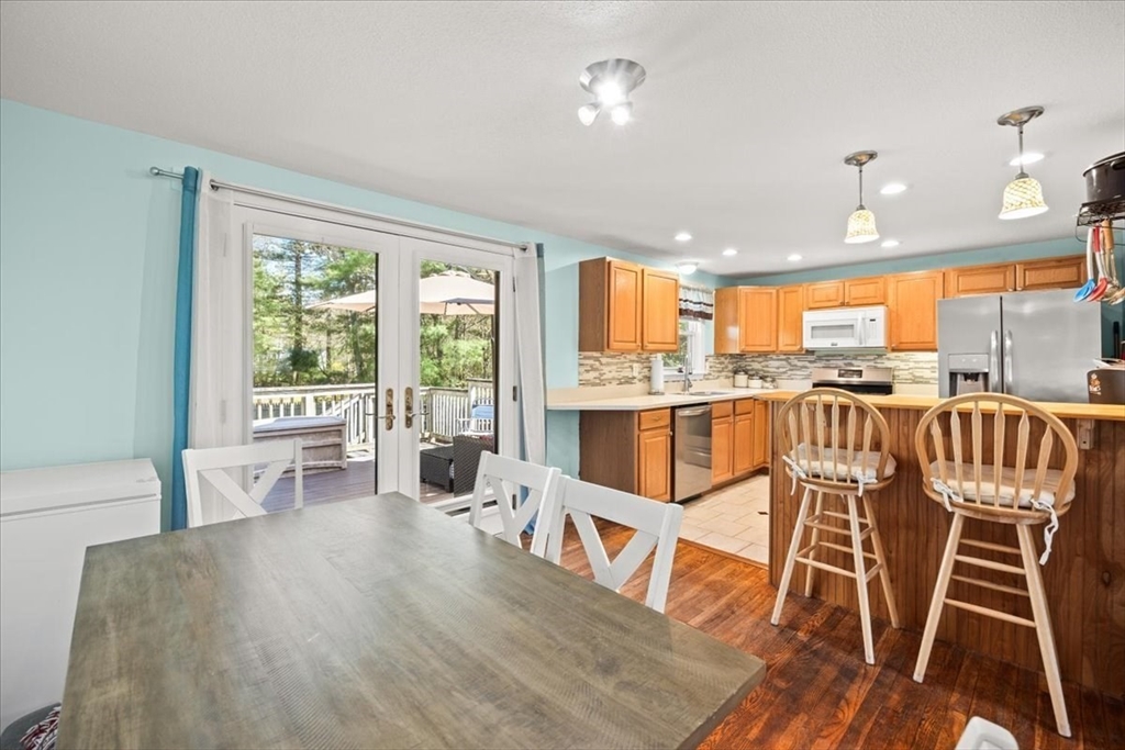 67 Fosdick Rd, Carver, MA Photo #9
