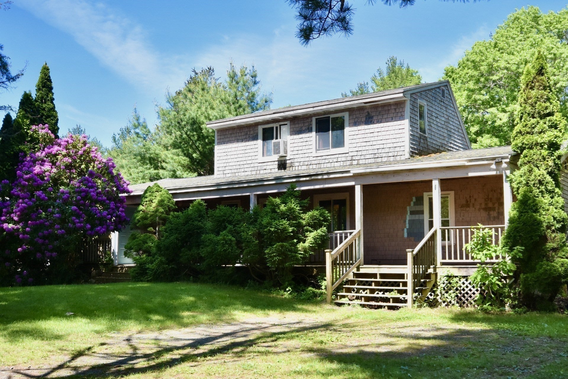 19 South Kingman Street, Lakeville MA 02347