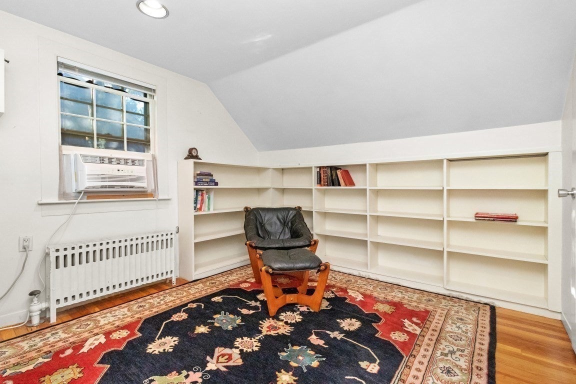 22 Roosevelt Rd, Newton, MA, 22 Roosevelt Rd, Newton, MA Photo #14