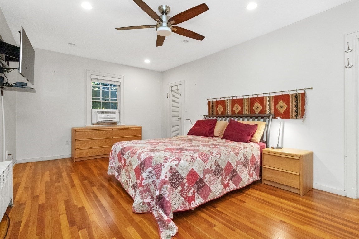 22 Roosevelt Rd, Newton, MA, 22 Roosevelt Rd, Newton, MA Photo #15