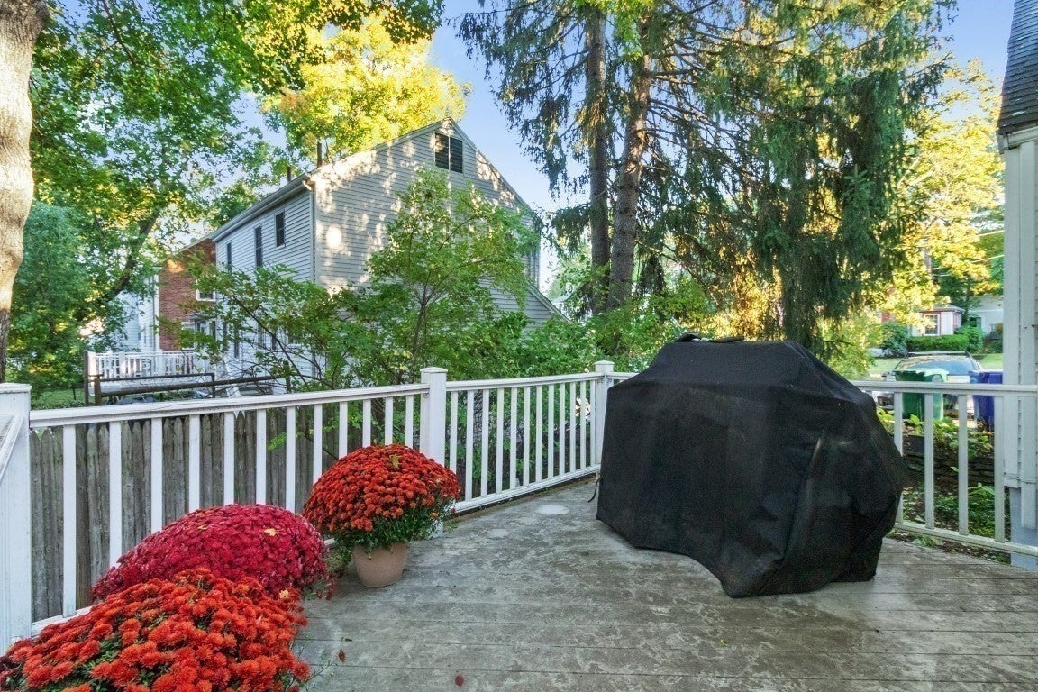22 Roosevelt Rd, Newton, MA, 22 Roosevelt Rd, Newton, MA Photo #13