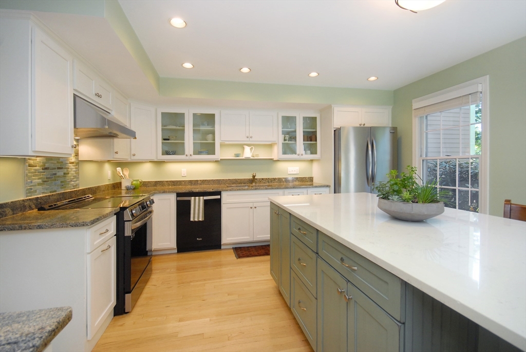 12 S Meadow Ridge