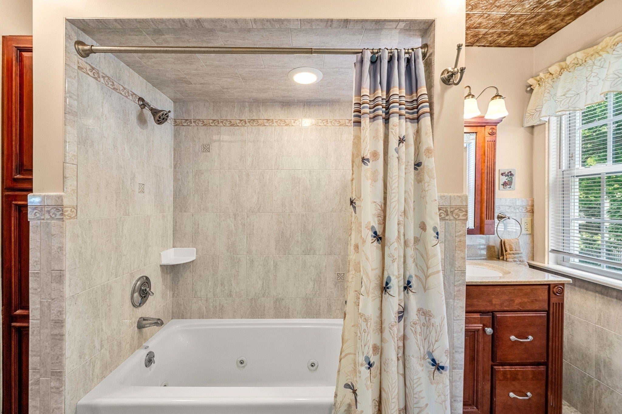 10-12 Johnson Street, North Andover, MA, 10-12 Johnson Street, North Andover, MA Photo #15