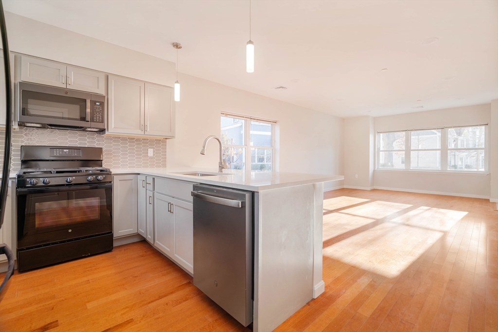 2 Finch Street 2