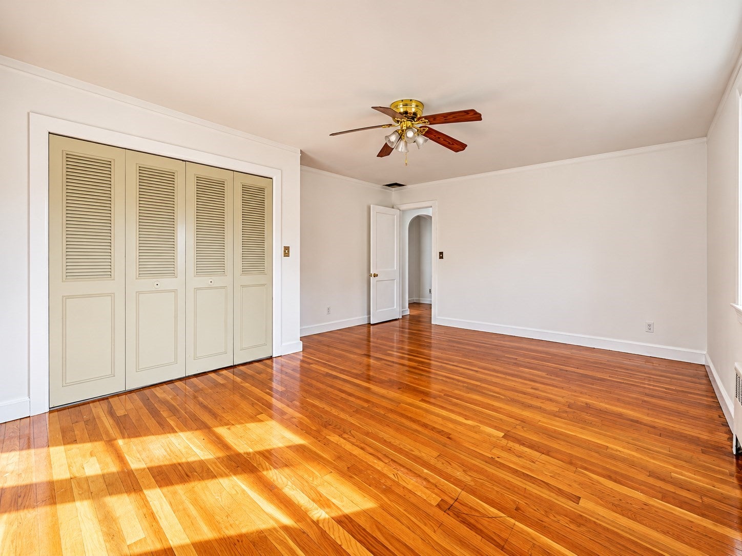 44 Essex St, Revere, MA Photo #11