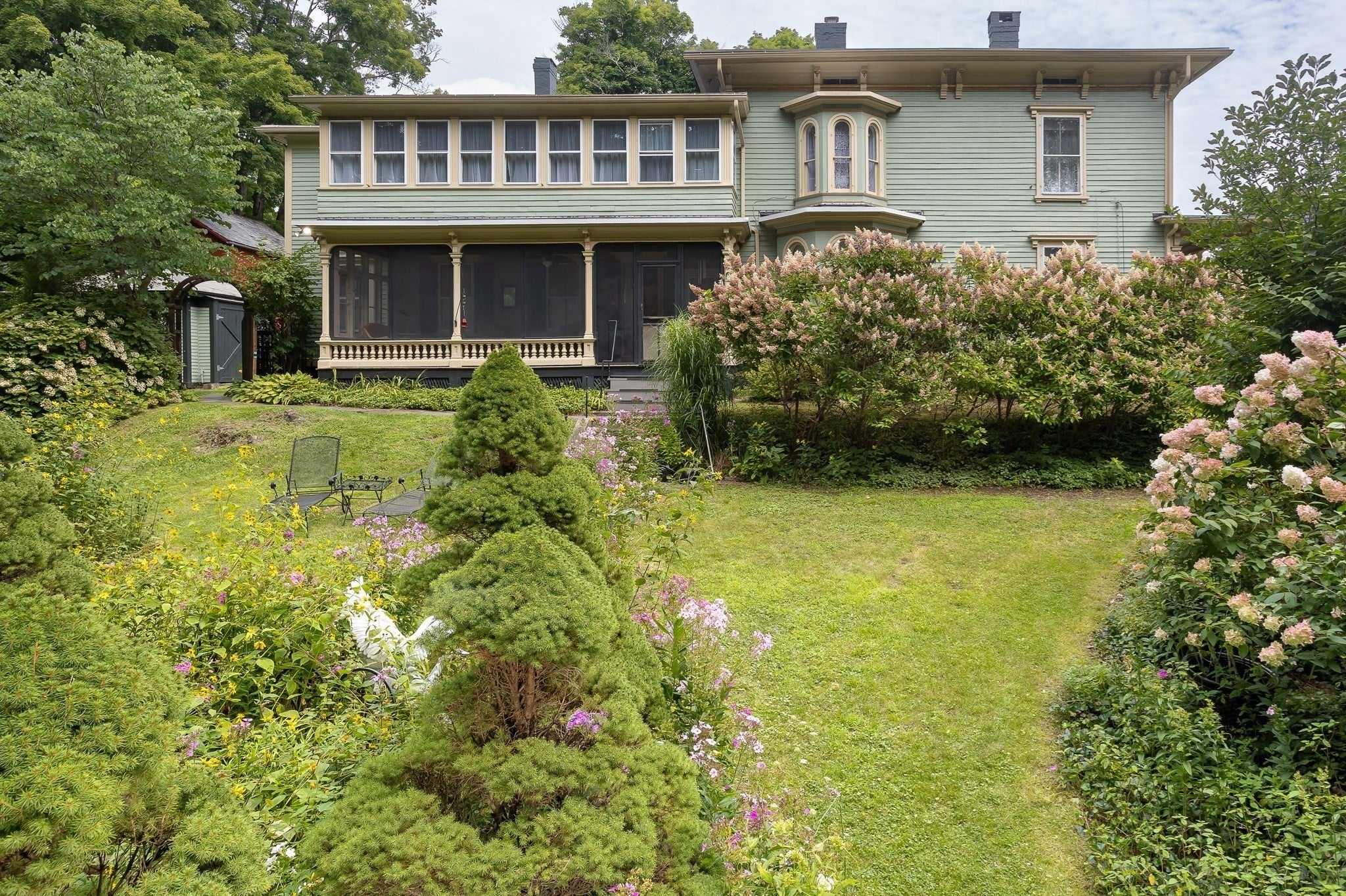 Photo of 1 High St, Williamsburg, MA