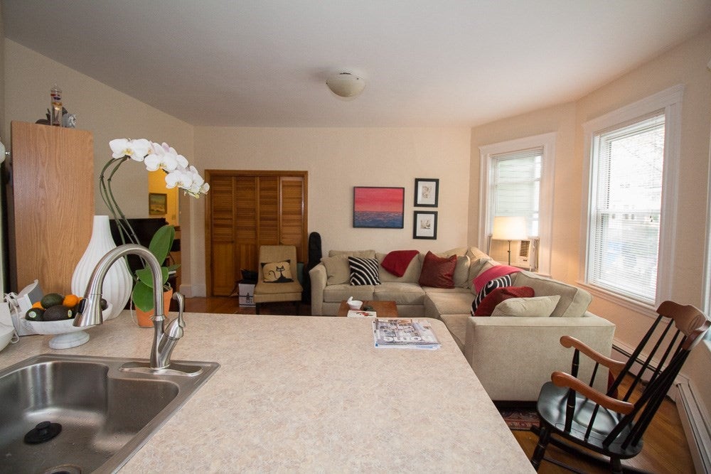 15 Kenwood St 1