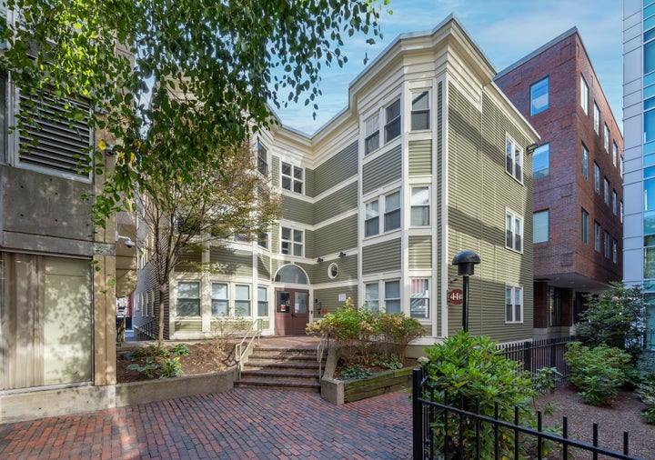 Photo 1 of 5 — 44R Brattle St, Cambridge, MA 02138